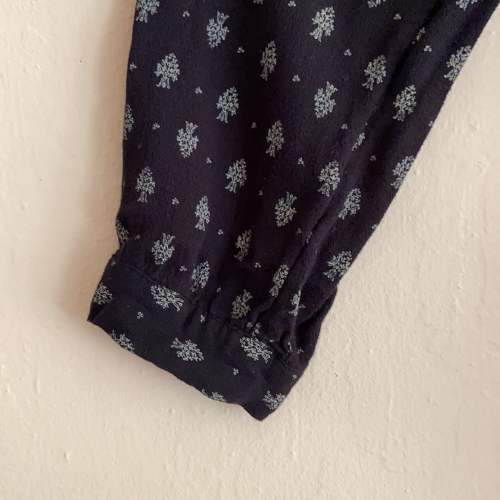 H&M button down shirt - Picture 3 of 6